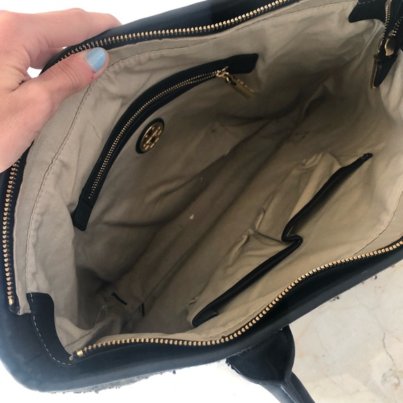 Tory Burch Dark Gray Wool Tote Bag - Picture 4 of 4